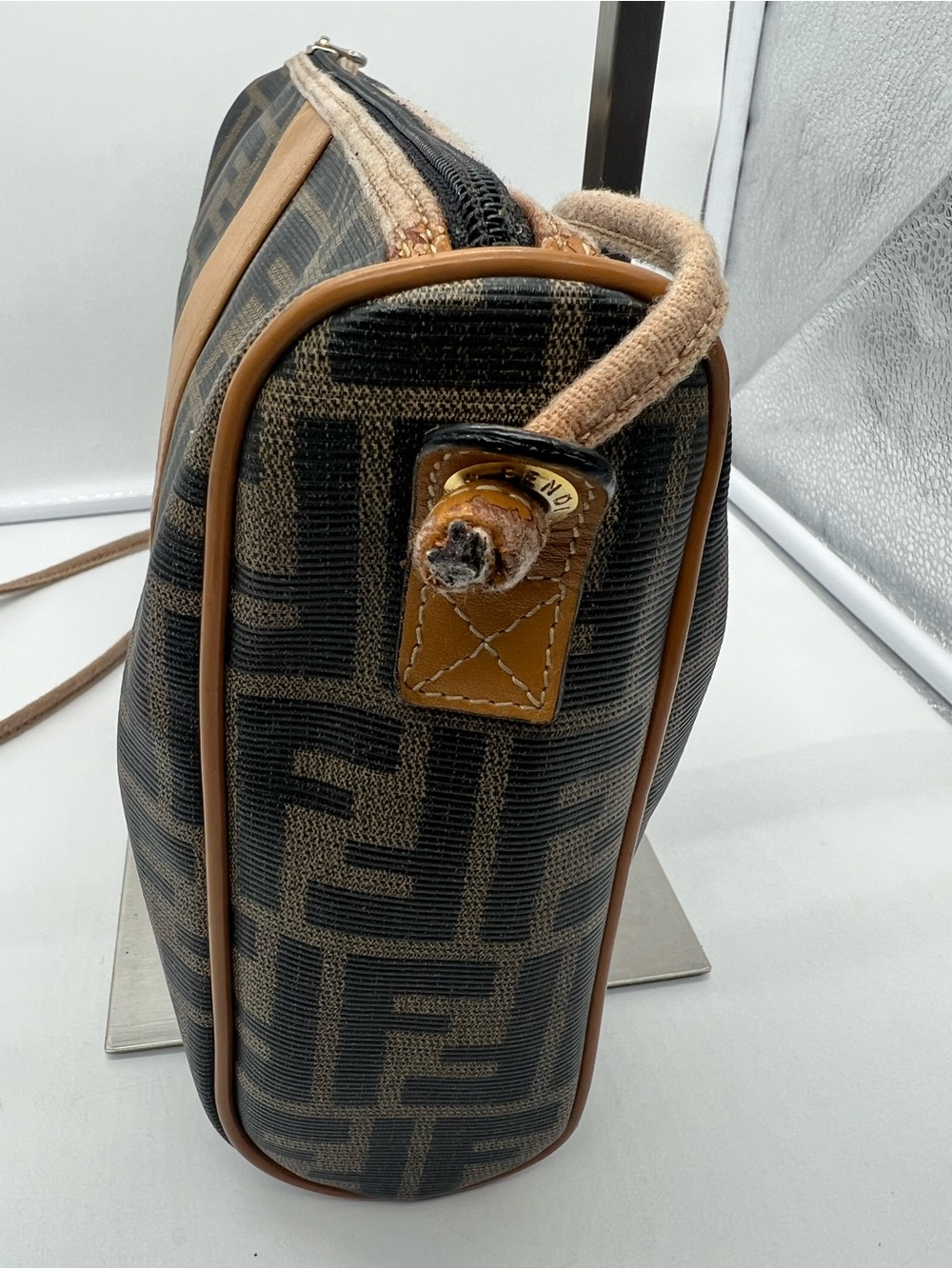FENDI VINTAGE Zucca FF Monogram Coated Canvas Medium Tan Leather Trim Crossbody - Picture 6 of 17
